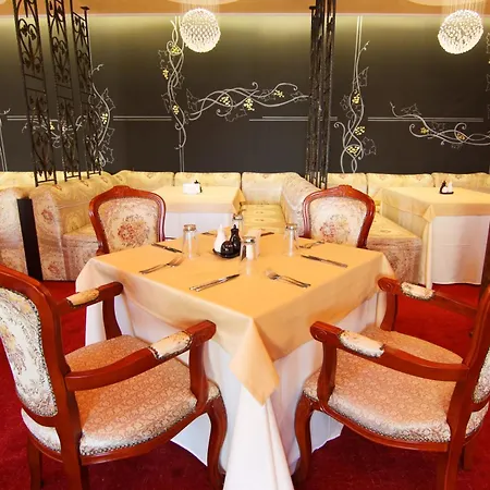 Otel The Vineyards Boutique & 4*