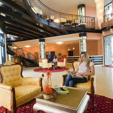 Otel The Vineyards Boutique & Aheloy