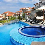 The Vineyards Boutique & מלון 4*
