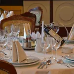The Vineyards Boutique & מלון 4*
