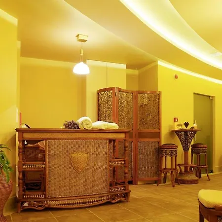 Hotel The Vineyards Boutique & 4*