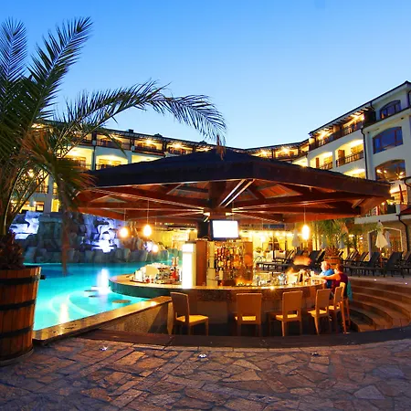 The Vineyards Boutique & מלון אהלוי