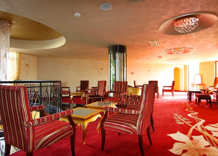 The Vineyards Boutique & 4* Aheloi