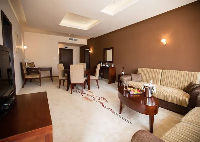 The Vineyards Boutique & Hotel Aheloi