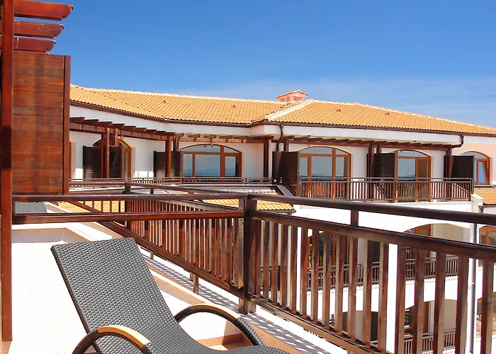 The Vineyards Boutique & 4* Aheloi